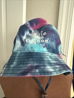 Life Is Good Kids' Tie-Dye Bucket Hat in Blue, Pink & Purple